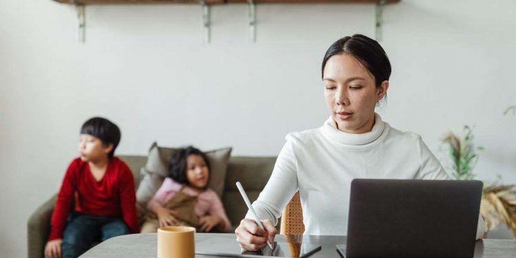 LinkedIn Is Adding 'Stay-at-Home Mom' as a Job Title and It's About Time
