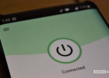 expressvpn review - connected to a server