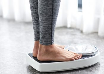 Magnetic weight loss device prevents mouth from opening more than .2cm, sparks outcry