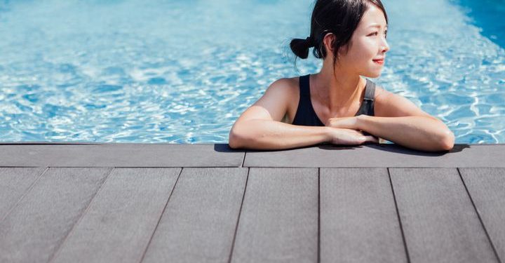 It's important to actually disconnect from work during your staycation.