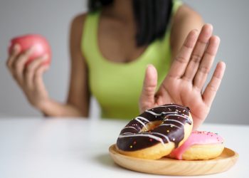 Women,Push,The,Donut,Plate,That,Is,A,Mixture,Of