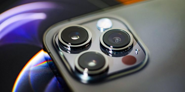 iphone-12-pro-max-cameras-lens-1897-1-2