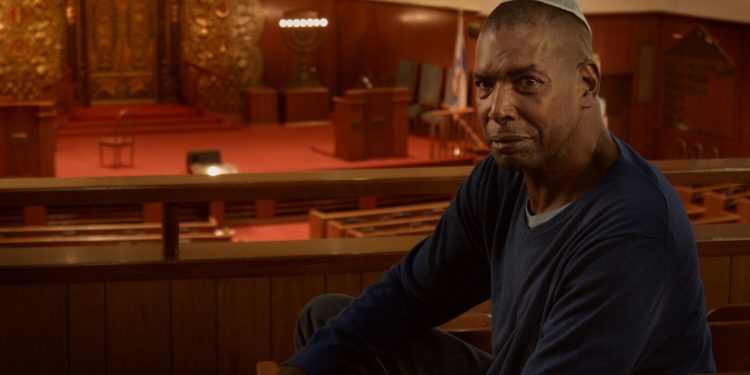 'Aulcie' review: A U.S. basketball star's path to Israel