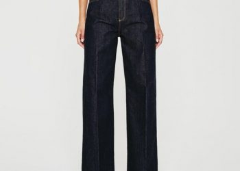 AG Deven in Jurisdiction