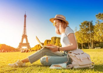 10 Entrepreneurs Share Tips For Running A Location Independent Business