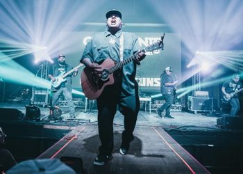 Giovannie & The Hired Guns play Boondocks this Friday. - CREDIT: KADE WILCOX