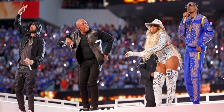 Rap Takes Over Super Bowl Halftime, Balancing Celebration and Protest