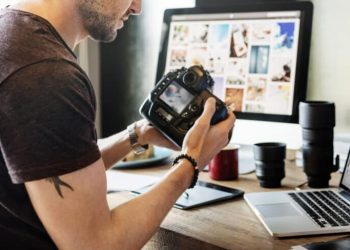 self-employed photographer