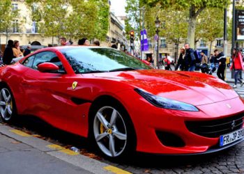 What to Expect when renting a Ferrari Portofino