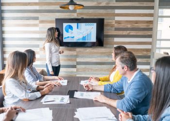 How To Spot The Differences Between Growth Marketing And Traditional Marketing