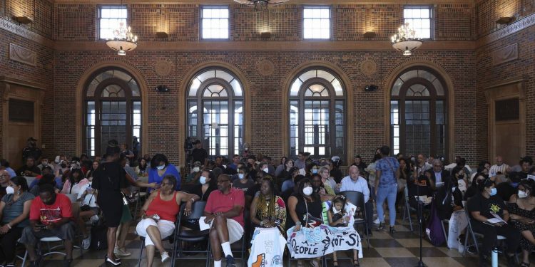 Douglass Park community forum grows contentious over music festivals