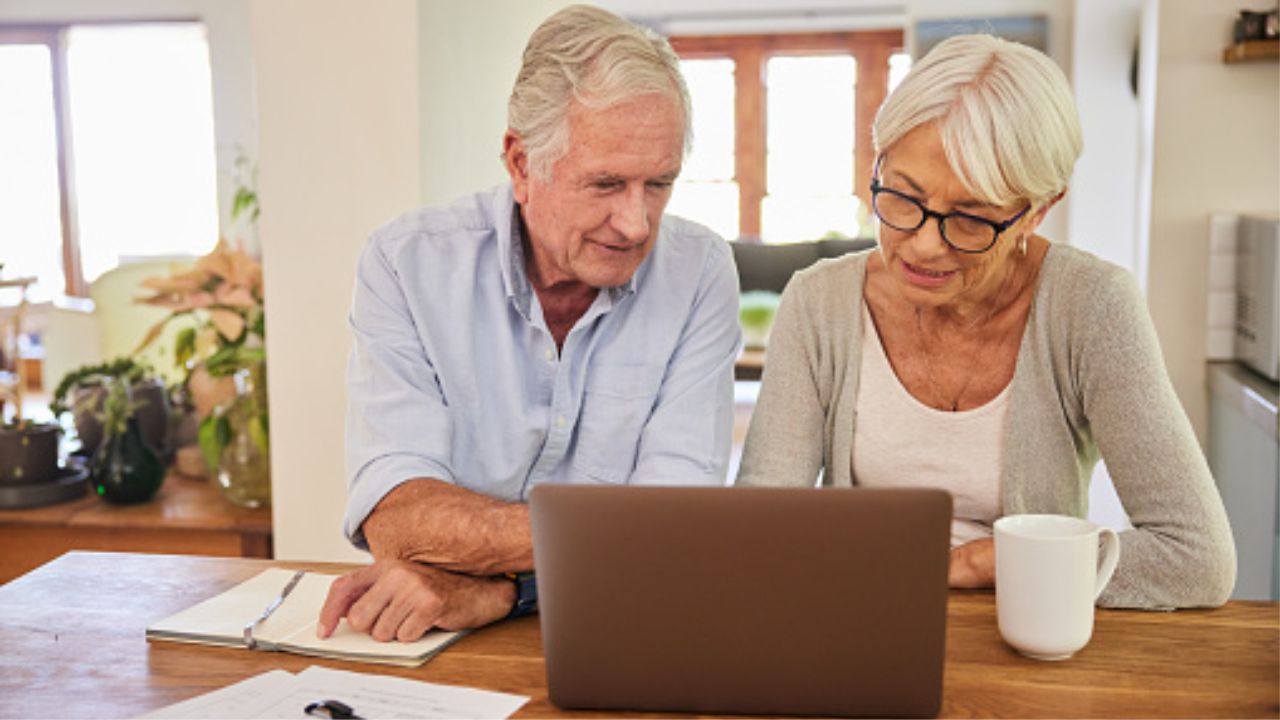 Cyber ​​security for seniors