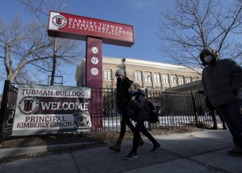 Harriet Tubman School in Chicago in turmoil over leadership