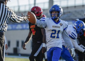 High school football scores: Week 6