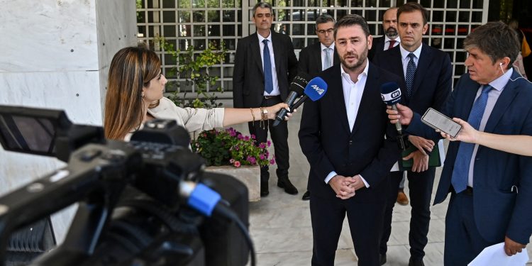 Why you should care about the Greek wiretapping scandal | Cybersecurity News