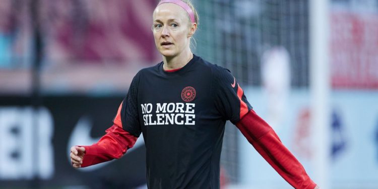 USWNT, Portland Thorns defender Becky Sauerbrunn: Players 'failed' by leadership