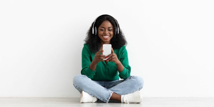 8 Best Online Games with Voice Chat