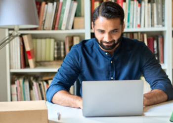 Why Opt for Online MBA Programs: Unveiling the Advantages Over Traditional In-Person Learning