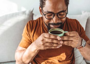 -Cozy-Coffee-Stores-in-The-Valley