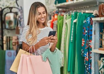 Women-Owned Clothing Boutiques Near Phoenix for Your New Wardrobe