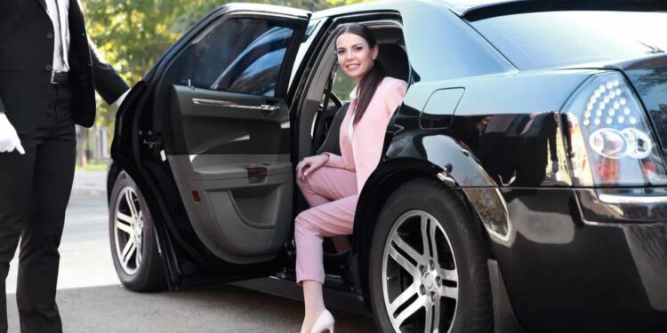 Luxury Nashville Chauffeur Service: Ride in Style Now!