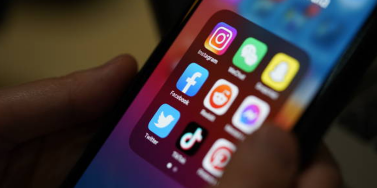 How to Log out of Facebook