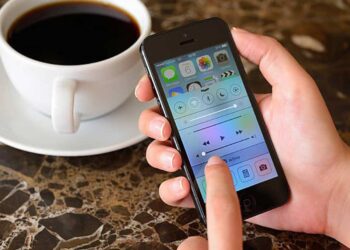 Having-trouble-with-AirDrop-Discover-ways-to-resolve-the-issue